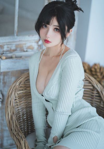 年轻的老师韩剧_BD免费观看电视剧