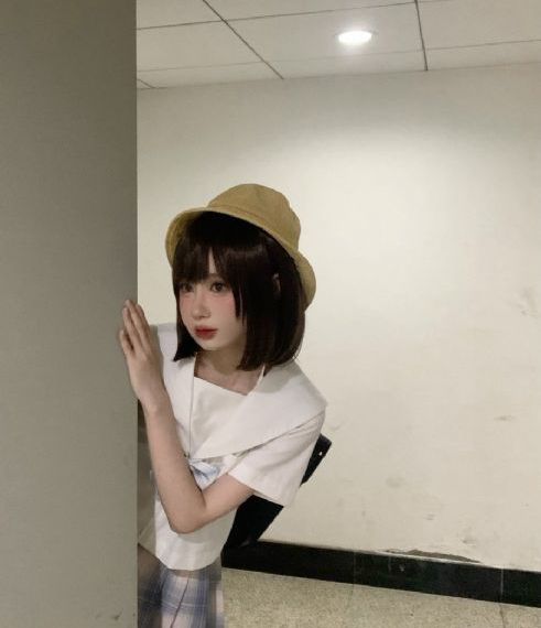 《憧憬成为魔法少女》_BD高清免费观看