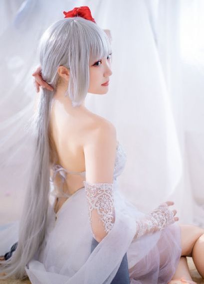 从赘婿到女帝宠臣_720在线观看视频