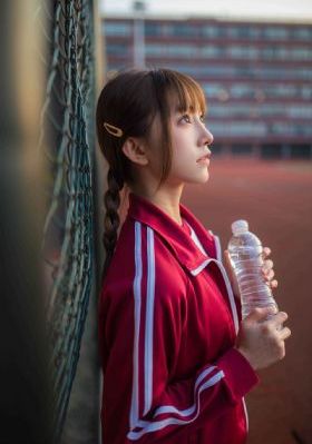 黄蜂尾后针完整版_高清无删减在线观看