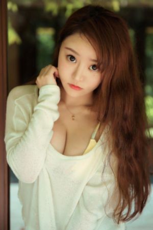 他揉捏她两乳不停呻吟a视频_在线完整观看