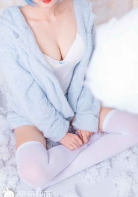 年轻漂亮的老师2_1080P免费在线播放